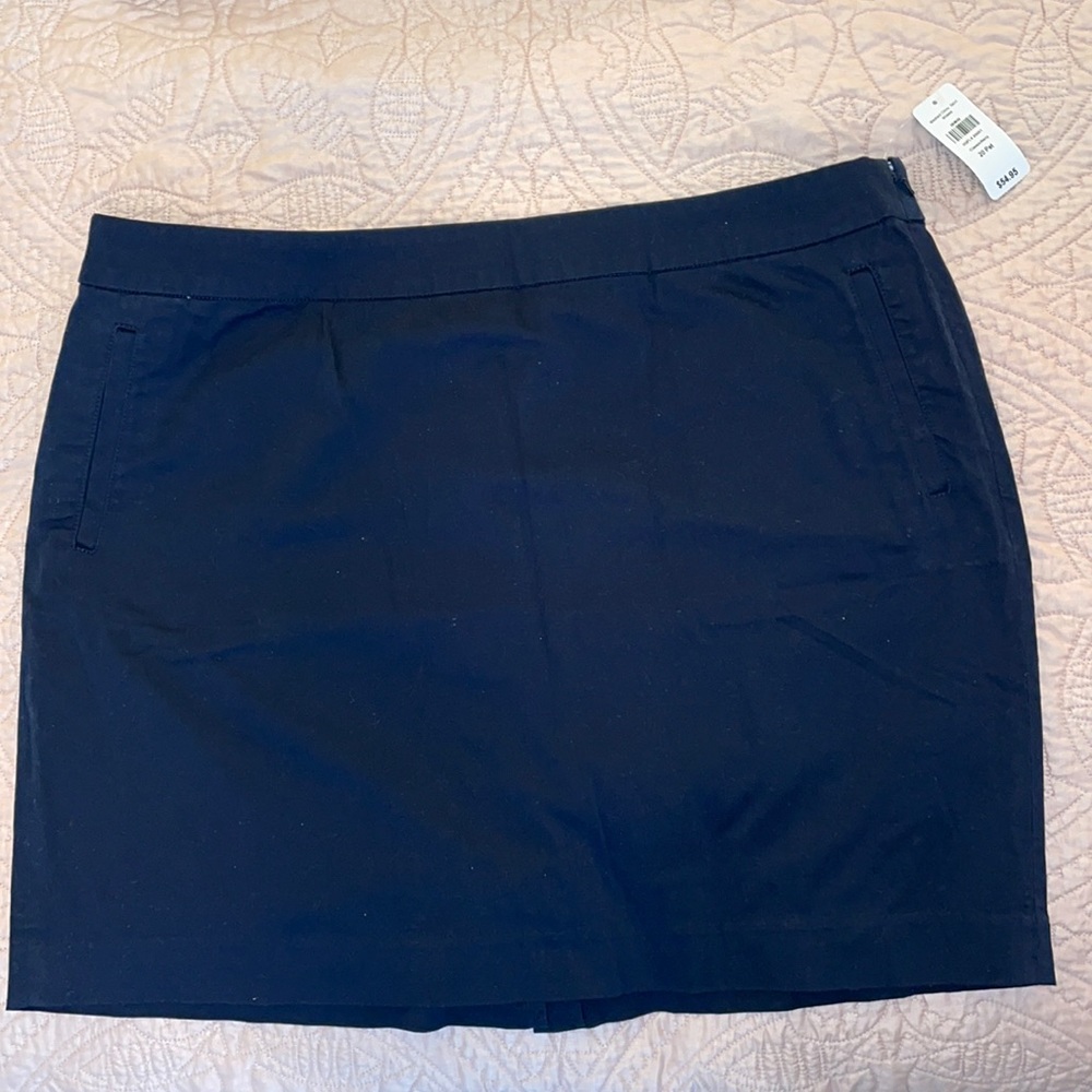 L.L.Bean Chino Skirt Navy NWT
